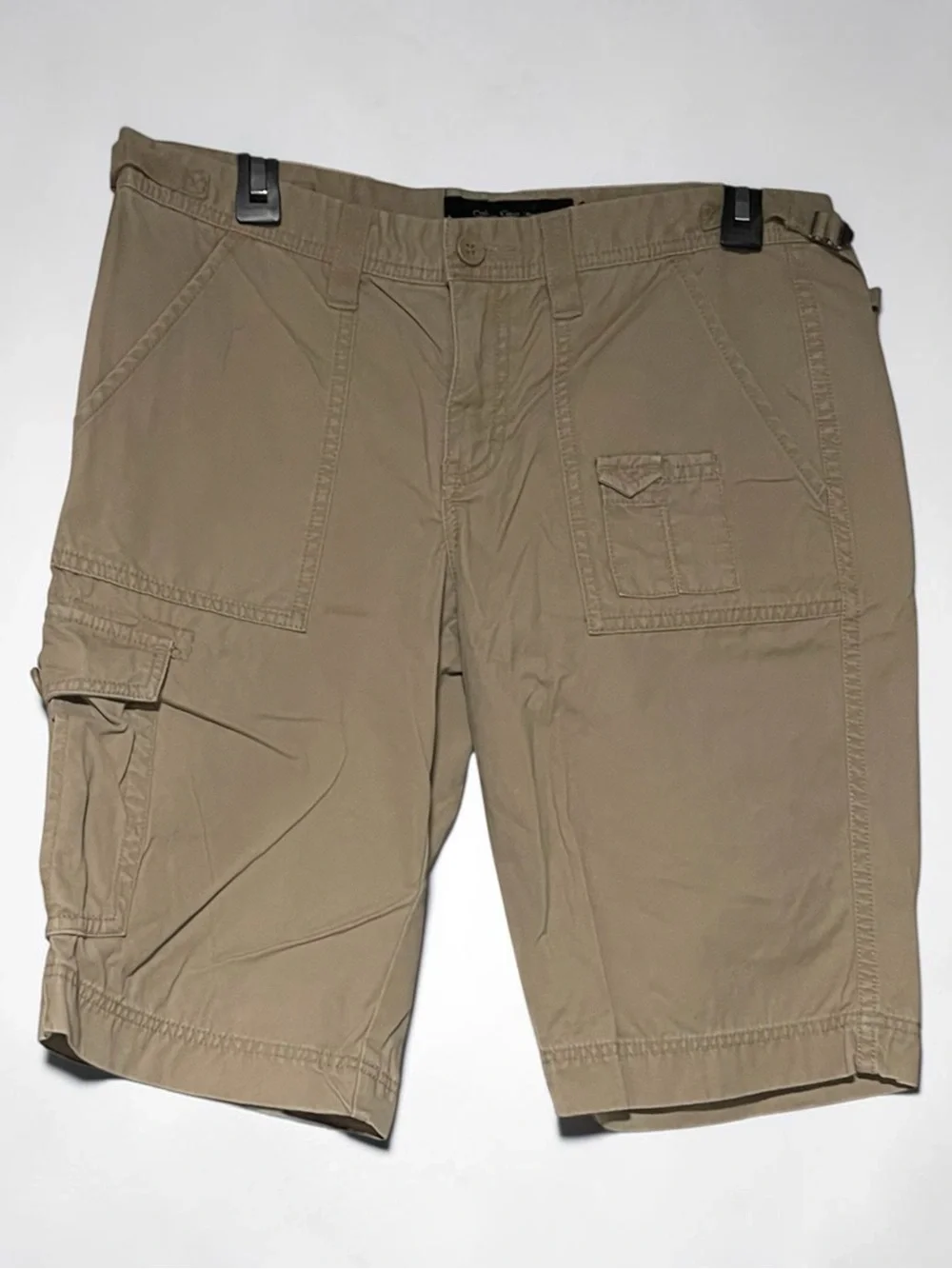 Calvin Klein women’s cargo shorts - Picture 1 of 3